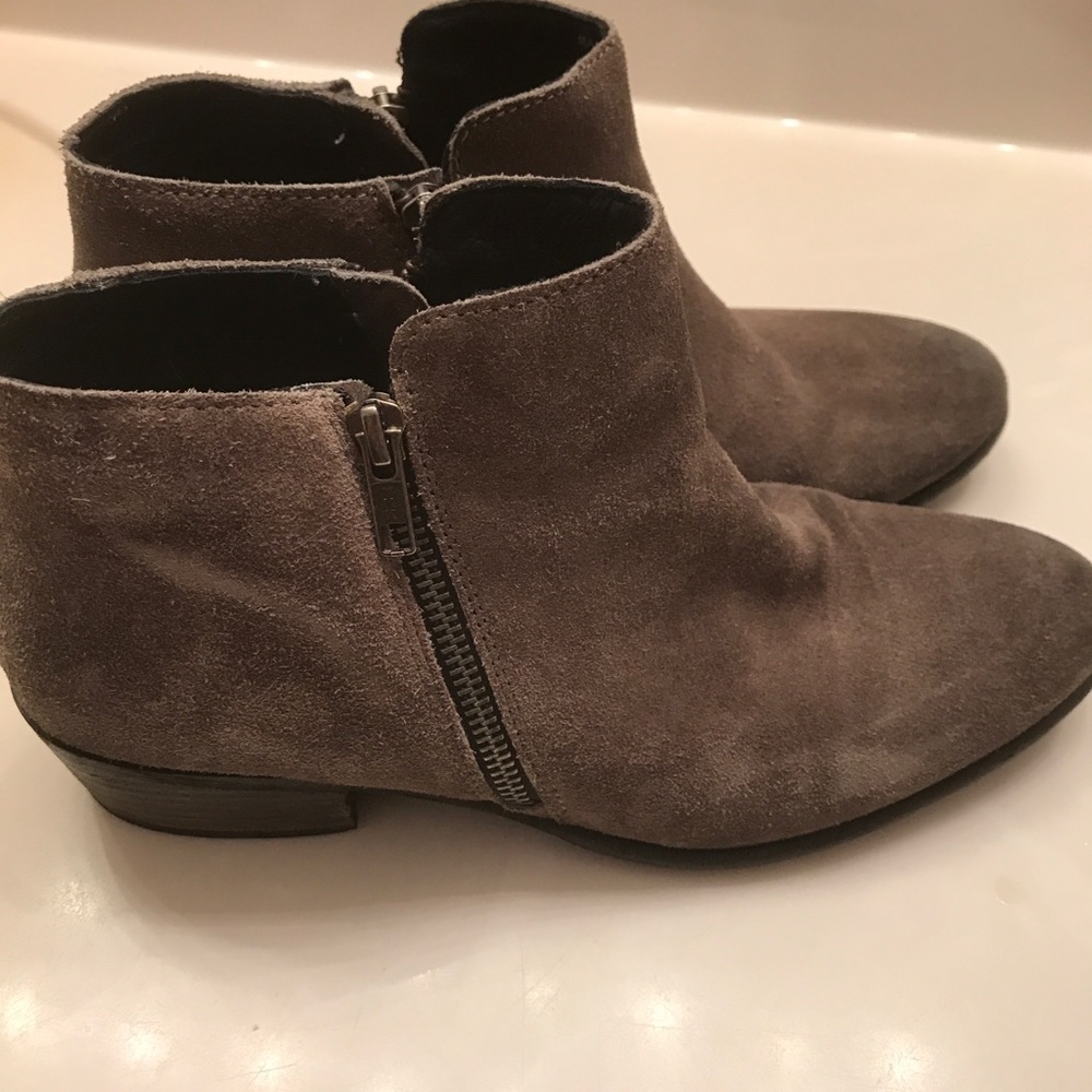 Mia suede ankle boots, gray